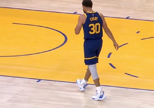 包含金州勇士发布备战花絮,窗口期状态回暖,欧篮联任务艰巨,心理建设被强调的词条 包含金州勇士发布备战花絮,窗口期状态回暖,欧篮联任务艰巨,心理建设被强调的词条